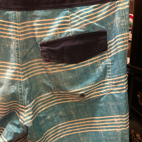 Mossimo Supply Co. swimming trunks - Picture 5 of 5